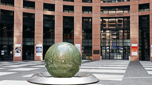 Review of the 9th Legislature of the European Parliament