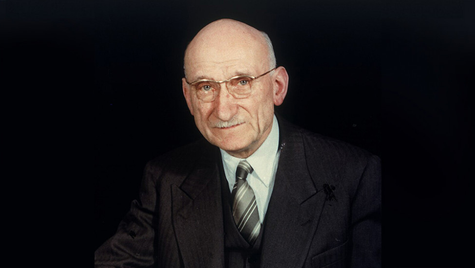banque/largeur-975/robert-schuman-1958-sp.jpg